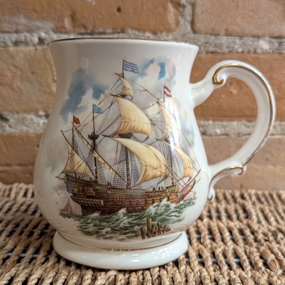 Vintage Sadler Nautical Sailing Ship Stein: Gold Rim, made in England